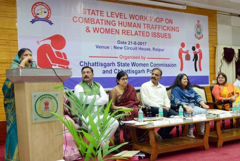 Photo of महिलाओं के मामलों पर पुलिस का संवेदनशील होना जरूरी-रमशीला