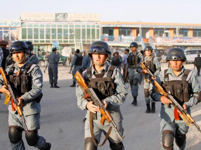 Photo of अमरीकी रक्षा मंत्री के पहुंचते ही हवाई अड्डे पर राकेट से हमला