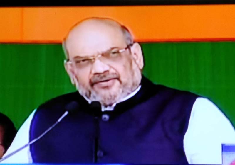 Photo of अनुच्छेद 370 को बनाये रखना कांग्रेस के लिए एक था राजनीतिक मुद्दा – शाह