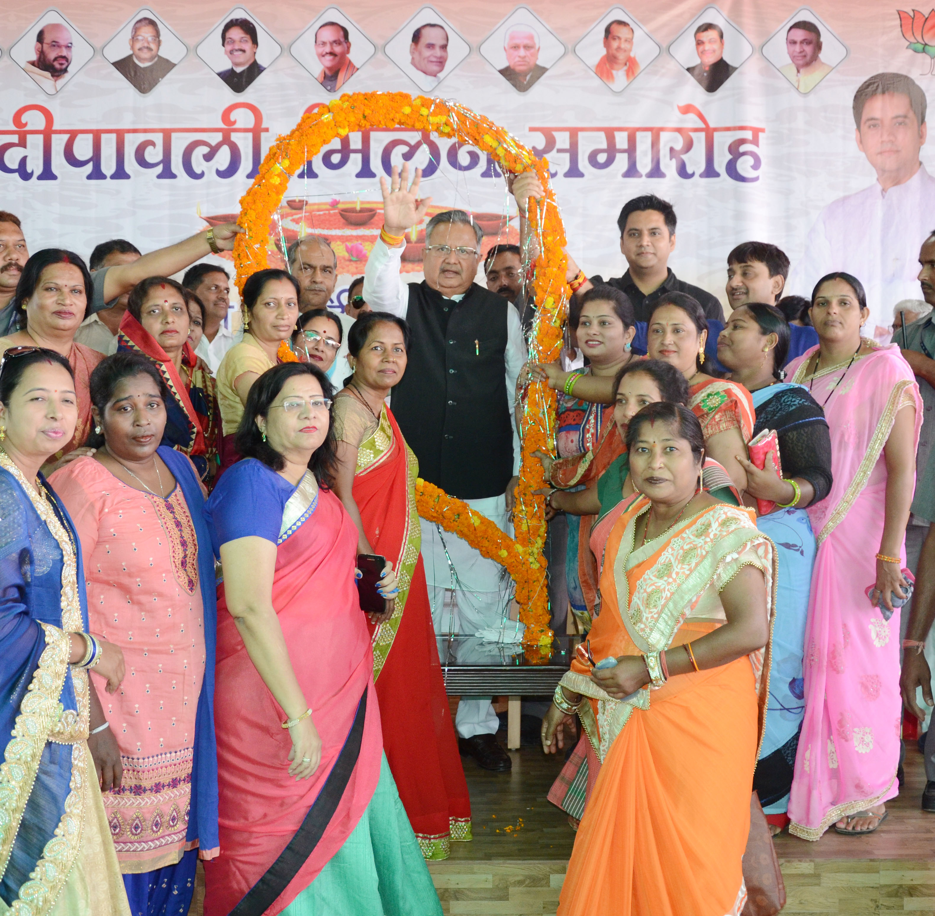 Photo of केन्द्र-राज्य की योजनाओं से जनता के जीवन में चमत्कारिक बदलाव – रमन