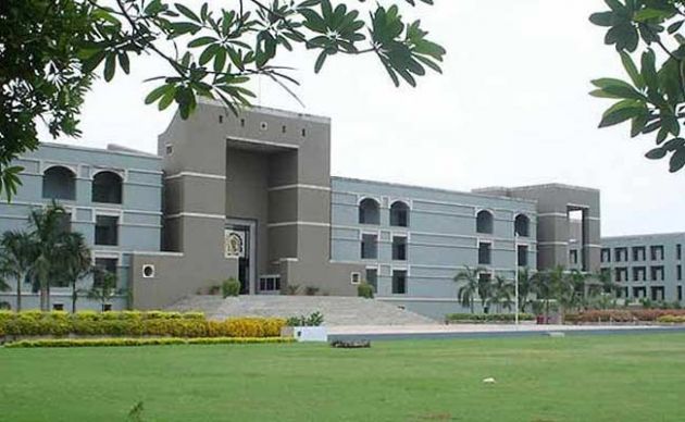 Photo of गोधरा मामले में 11 दोषियों की मौत की सजा को अदालत ने बदला उम्रकैद में