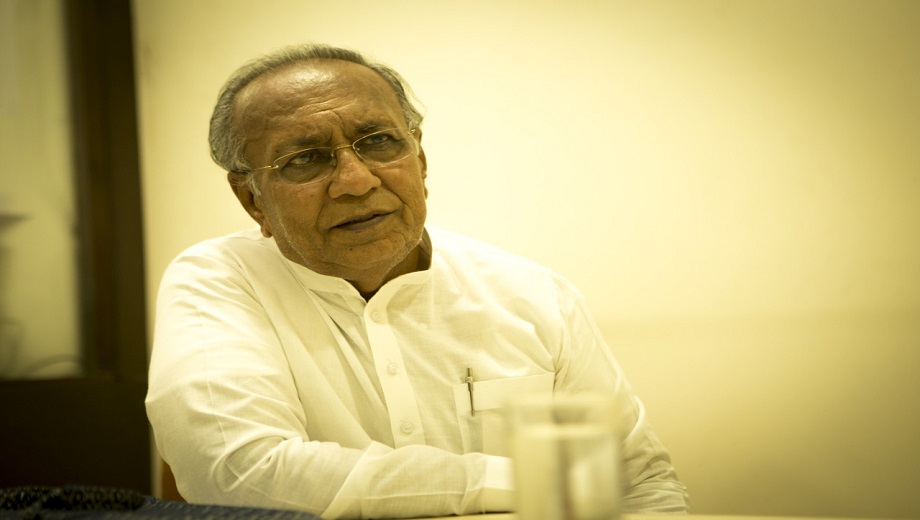 Photo of गुजरात पर 13 वर्ष में 33 गुना कर्ज बढ़ा – मेहता