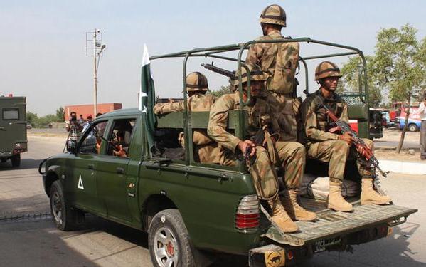 Photo of इस्लामाबाद में कानून व्यवस्था बहाल करने के लिए सेना बुलाई गई