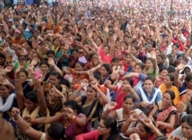 Photo of रमन सरकार शिक्षाकर्मियों को दे रही हैं काफी बेहतर पैकेज