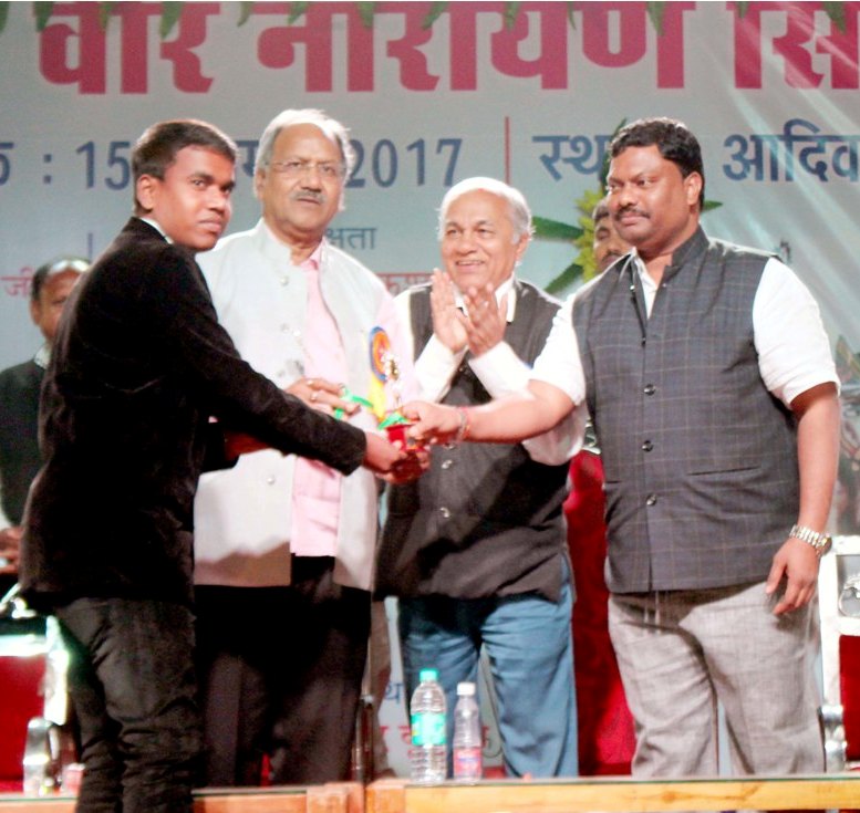 Photo of आदिवासी समाज संस्कृति और परम्पराओं को सहजने में सबसे आगे – बृजमोहन