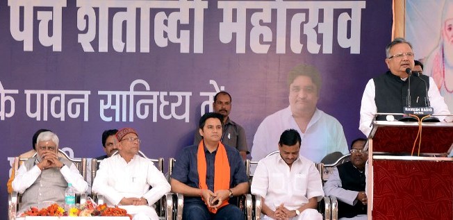 Photo of संत कबीर के 500 साल पहले दिए उपदेश आज भी प्रासंगिक – रमन