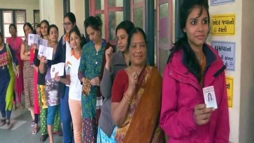 Photo of गुजरात में दूसरे एवं आखिरी चरण का मतदान जारी