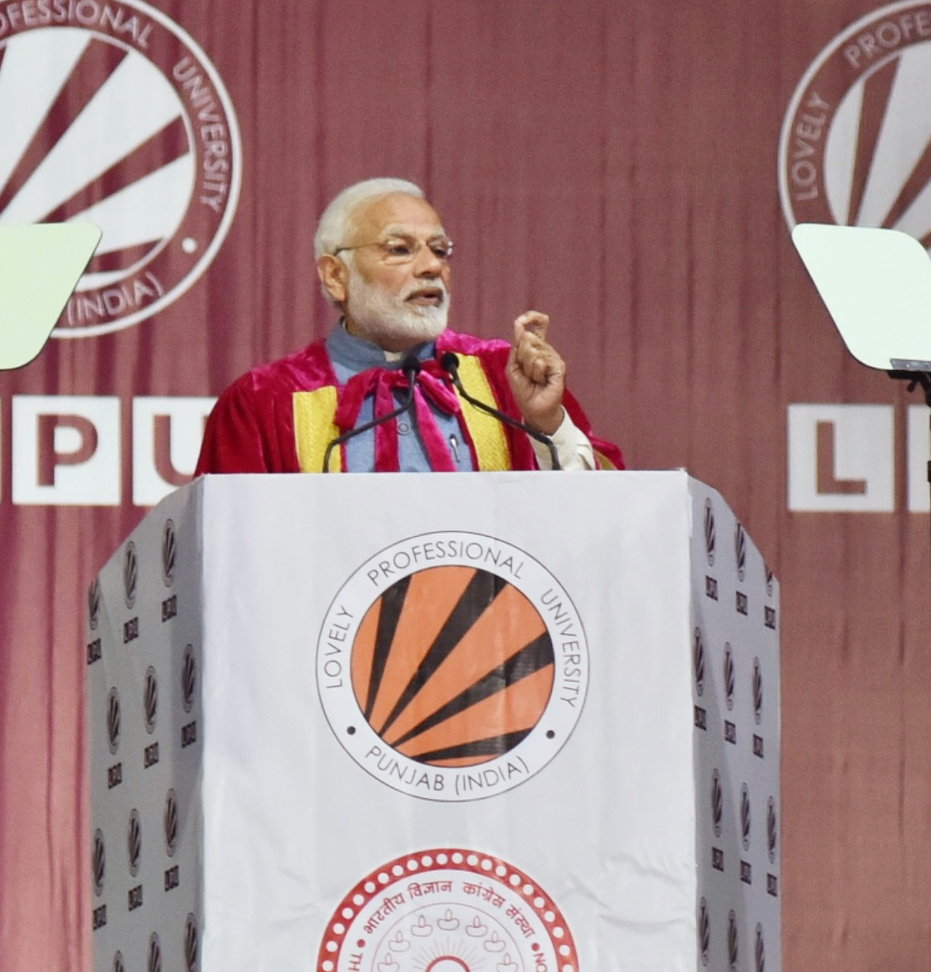 Photo of मोदी का किसानों के लिए कम लागत वाली टैक्नालाजी के अविष्कार का आह्वान