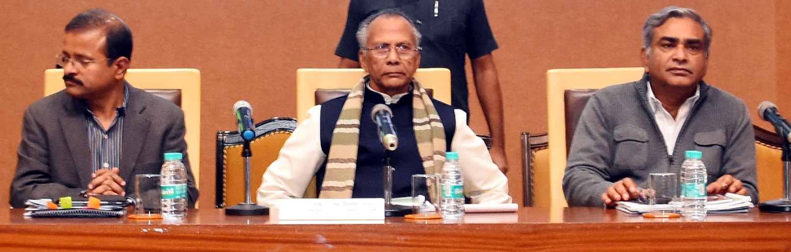 Photo of निर्माण कार्यों में गुणवत्ता का ध्यान नहीं रखने वाले ठेकेदारों के खिलाफ हो कड़ी कार्रवाई- साहू