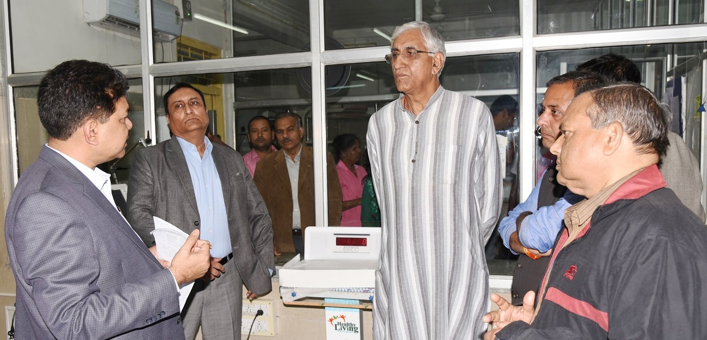 Photo of सिंहदेव ने  सिम्स के एनआईसीयू वार्ड का किया निरीक्षण