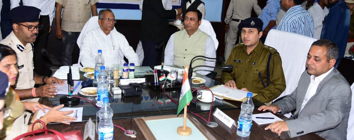 Photo of थानों के क्षेत्र का परिसीमन करने का गृह मंत्री ने दिया आदेश