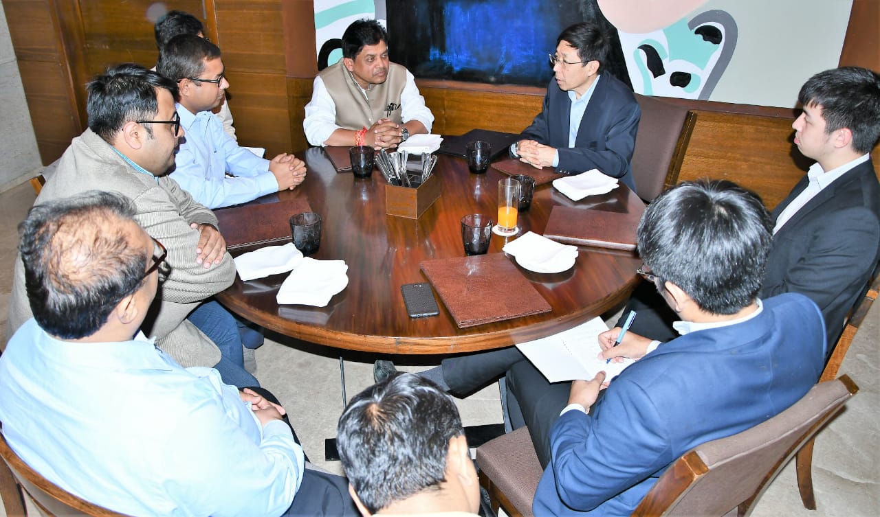 Photo of सिंगापुर का शहरी विकास मॉडल शुरू करने के लिए हुआ विचार-विमर्श