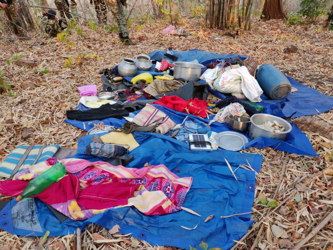 Photo of बीजापुर में सीआरपीएफ जवानों और माओवादियों के बीच मुठभेड़