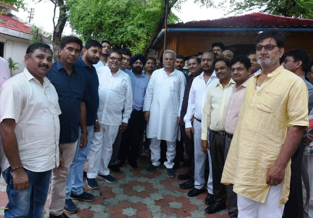 Photo of भूपेश से छत्तीसगढ़ ओलंपिक एसोसिएशन का अध्यक्ष बनने का आग्रह