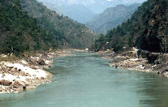 Photo of झेलम नदी पर बाढ़ प्रबंधन कार्यों के दूसरे चरण को मंजूरी