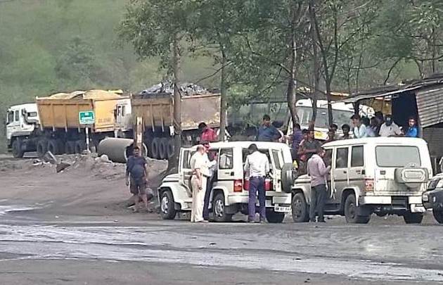 Photo of छापे में मिला भण्डारण क्षमता से लगभग पौने सात लाख टन अधिक कोयला