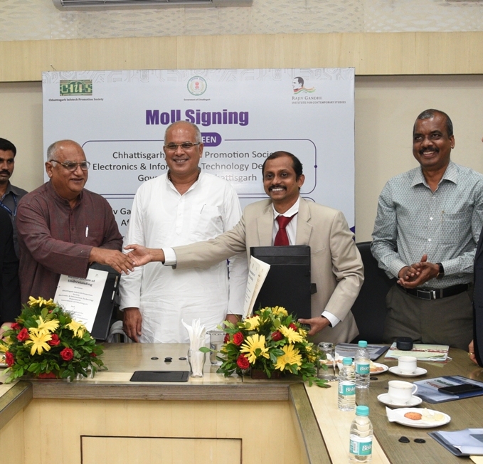 Photo of राजीव गांधी फाउण्डेशन और चिप्स के बीच एम.ओ.यू.पर हस्ताक्षर