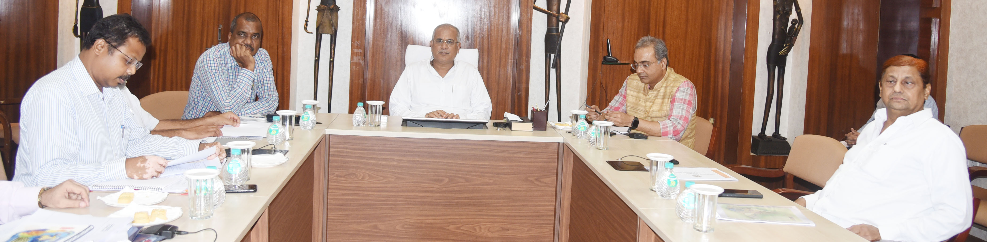 Photo of भूपेश ने की शासकीय खरीद के लिए बन रहे पोर्टल की प्रगति की समीक्षा