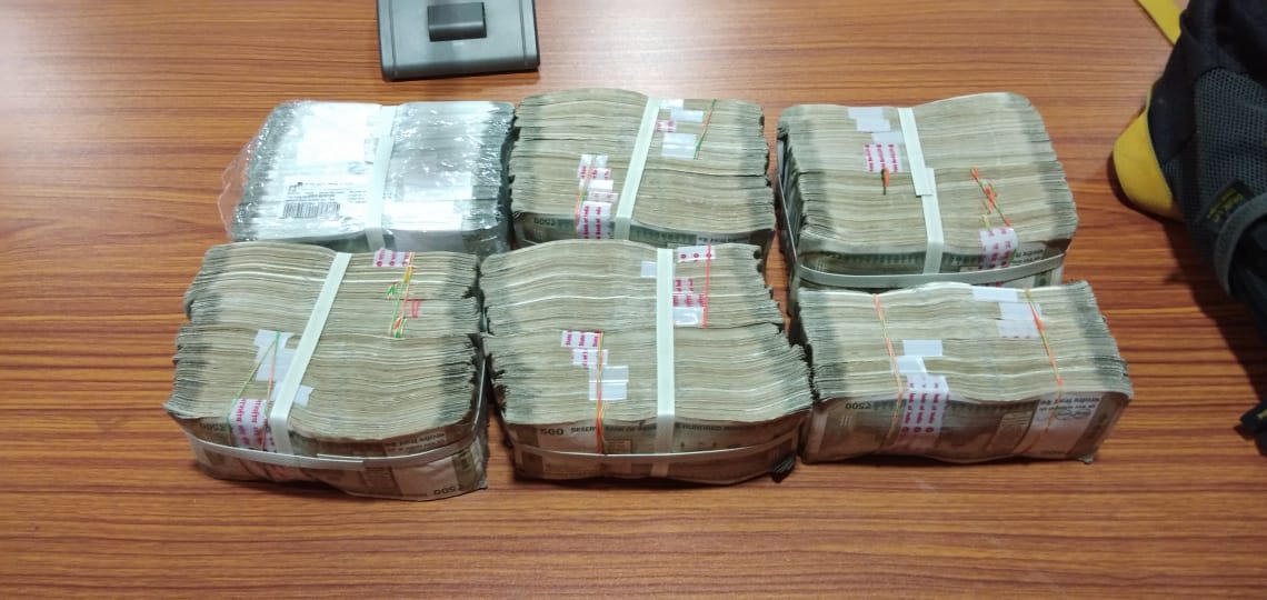 Photo of बेमेतरा में कैश वैन लूट में 28 लाख रूपए और बरामद