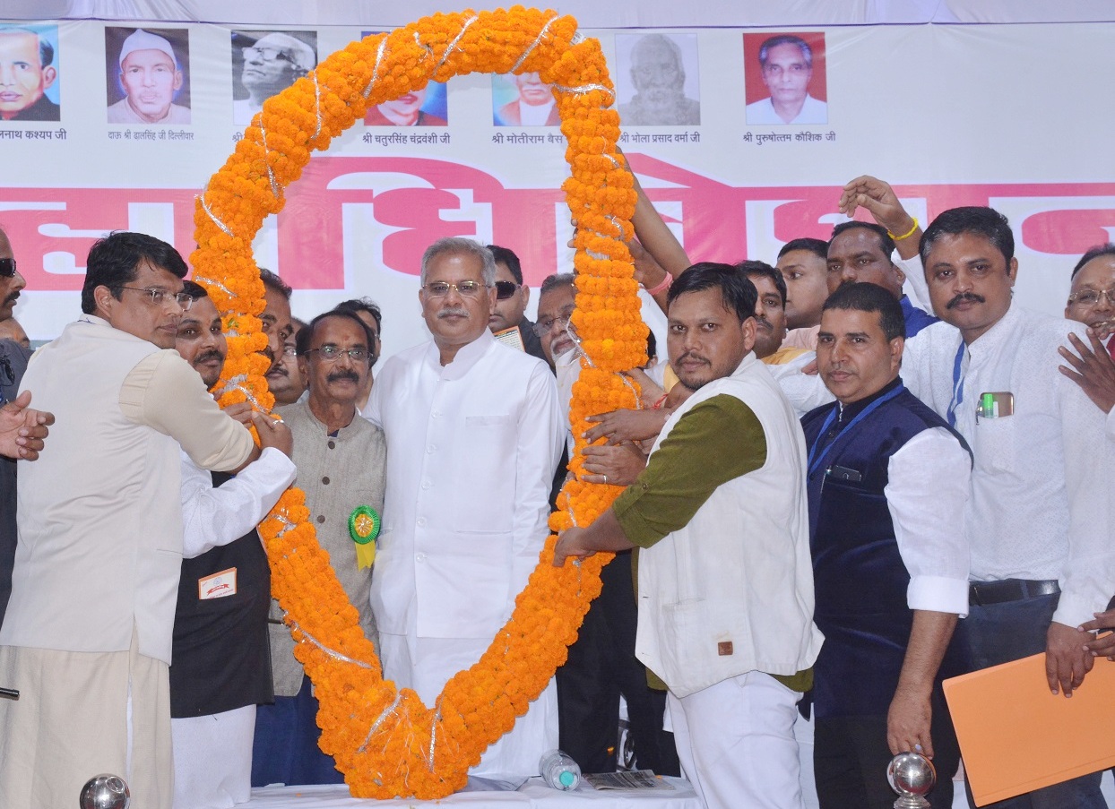 Photo of देश के एकीकरण में सरदार पटेल का बहुत बड़ा योगदान – भूपेश