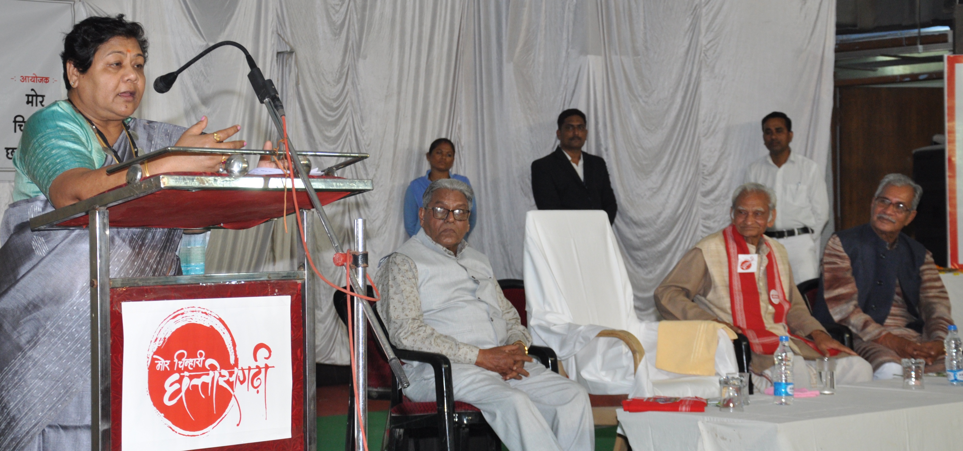 Photo of छत्तीसगढ़ी भाषा बोली में हृदय को छू लेने वाली मिठास-उइके