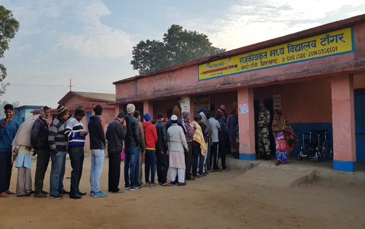 Photo of झारखंड विधानसभा चुनाव के दूसरे चरण का मतदान सम्पन्न