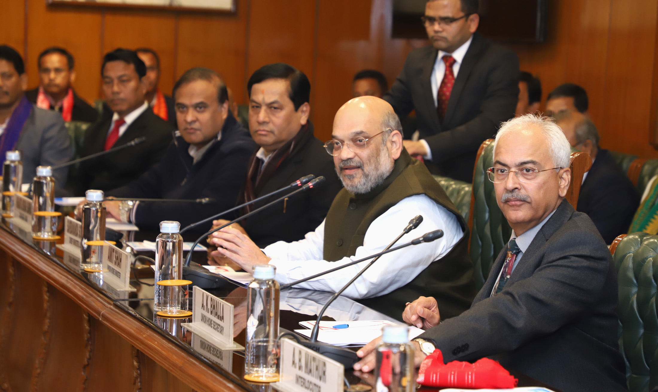 Photo of केन्द्र ने प्रतिबंधित उग्रवादी गुट एनडीएफबी के साथ किए समझौते पर हस्ताक्षर