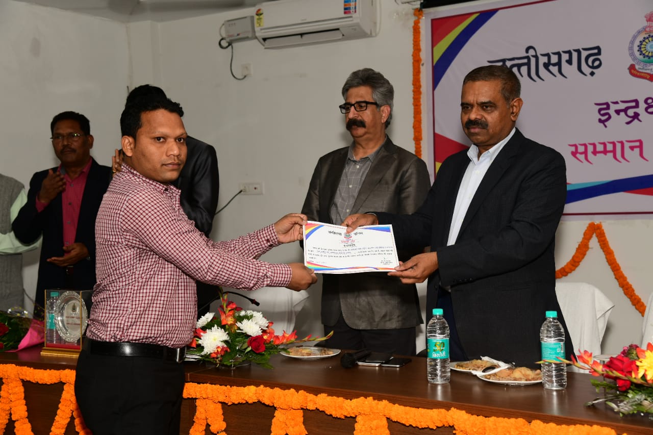 Photo of उत्कृष्ट कार्य पर सम्मान मिलने से बढ़ता है मनोबल- अवस्थी