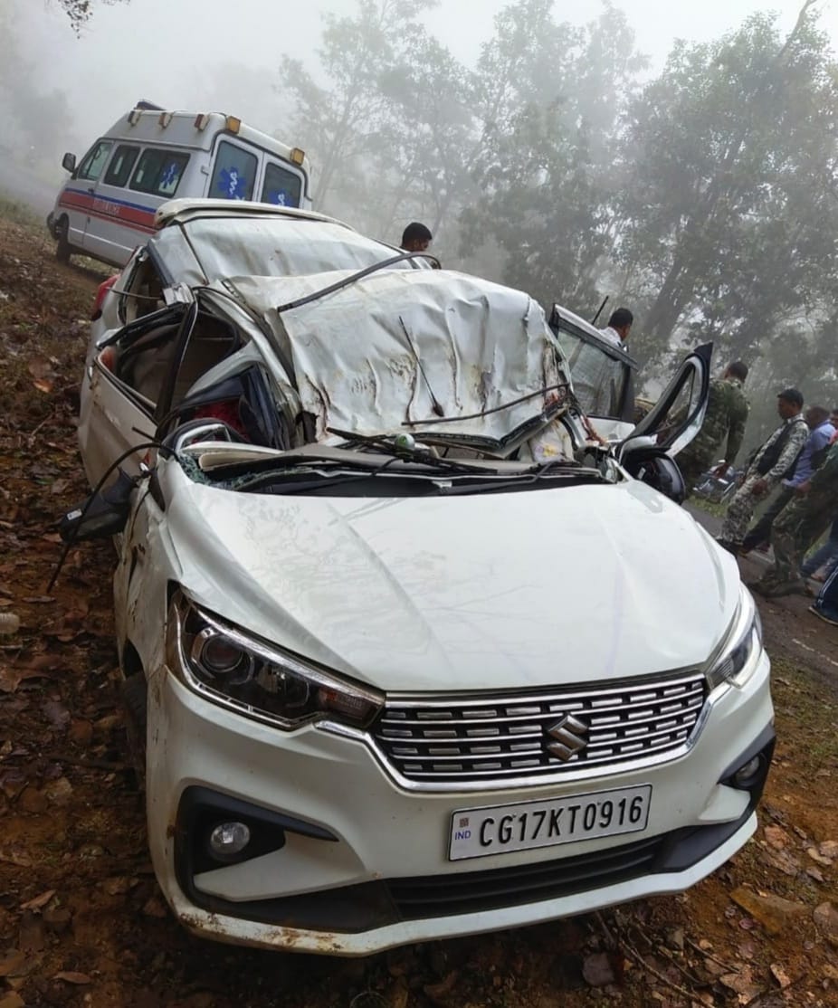 Photo of छत्तीसगढ़ के दंतेवाड़ा में भीषण सड़क हादसे में पांच लोगो की मौत