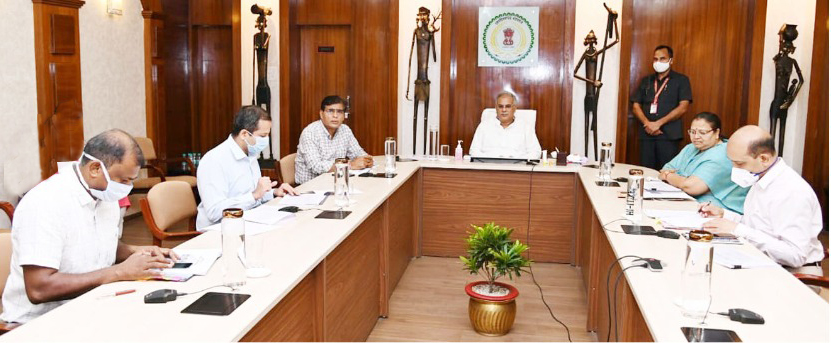 Photo of आंगनबाड़ी कार्यकर्ता घर-घर जाकर लेंगी लोगों के स्वास्थ्य की जानकारी- भूपेश