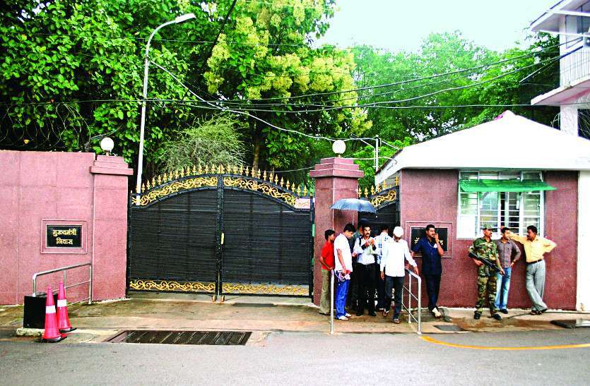 Photo of सीएम आवास के सामने आत्महत्या का प्रयास करने वाले हरदेव सिन्हा की मौत