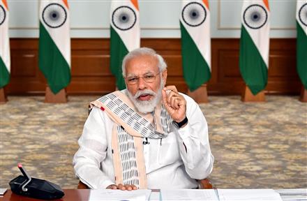 Photo of अनलॉक के पहले चरण के दो सप्ताह में अर्थव्यवस्था में काफी सुधार – मोदी