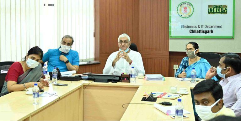 Photo of हॉट-स्पॉट क्षेत्रों से आए श्रमिकों पर रखें विशेष नजर – सिंहदेव