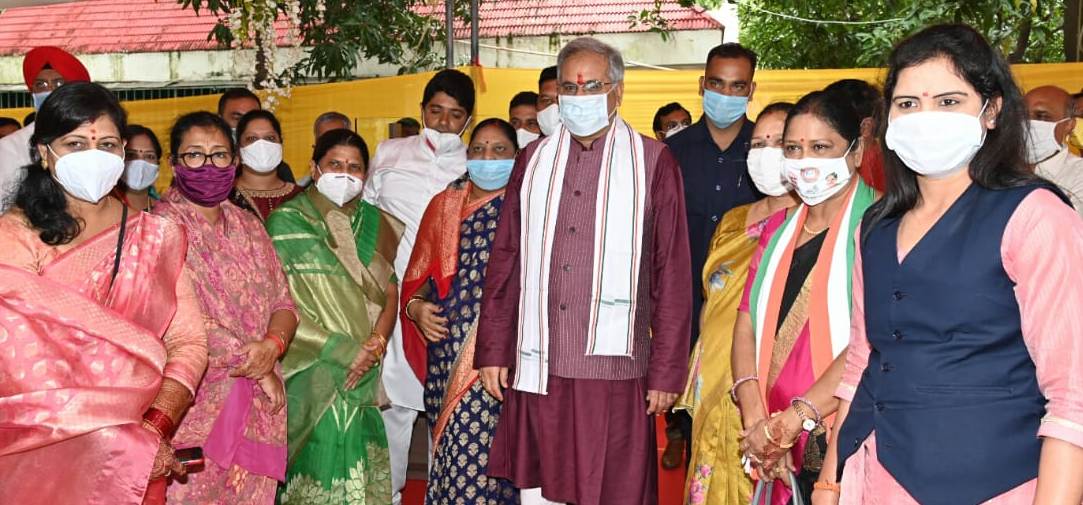 Photo of मंत्रियों, संसदीय सचिवों, विधायकों ने दी जन्म दिन की बधाई