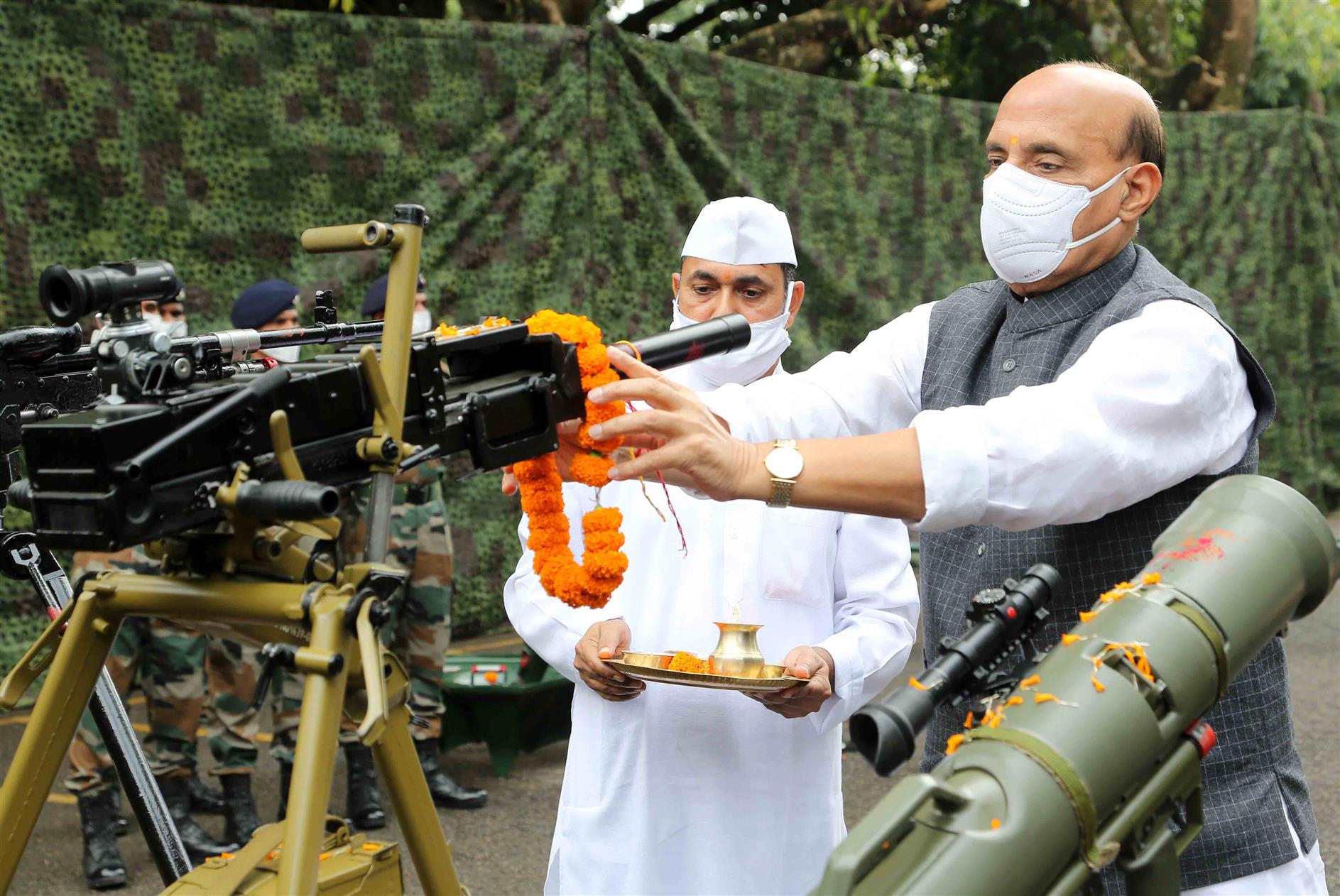 Photo of भारत चाहता हैं चीन के साथ सीमा विवाद शांतिपूर्ण ढंग से हल करना-राजनाथ