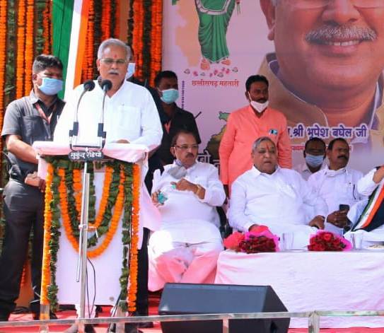 Photo of भूपेश ने बिरगांव में 121 करोड़ की लागत के विकास कार्यों का किया लोकार्पण