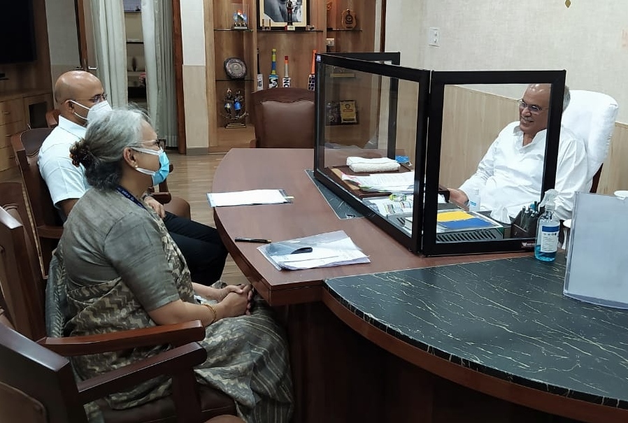 Photo of भूपेश ने भिलाई संयंत्र में स्थानीय लोगो की भर्ती पर दिया जोर