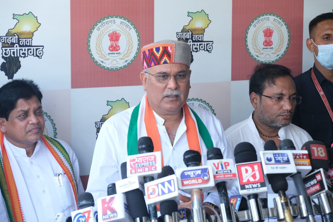 Photo of भाजपाईयों को गोशाला और गोठान का अन्तर नही पता- भूपेश &nbsp;