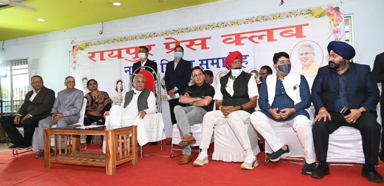 Photo of आरडीए कालोनी मे आवास खरीदने पर पत्रकारों को 15 प्रतिशत की छूट-भूपेश