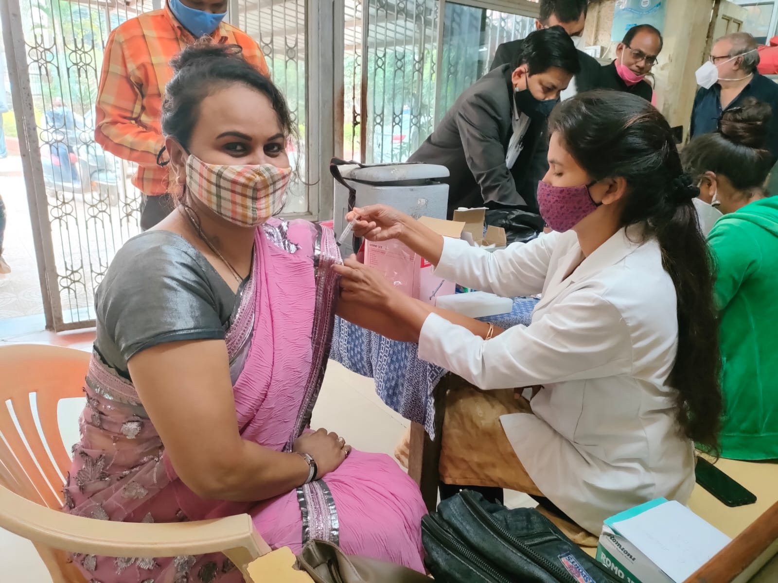 Photo of छत्तीसगढ़ में 18 वर्ष से अधिक की 65 प्रतिशत आबादी को लगे दोनों टीके