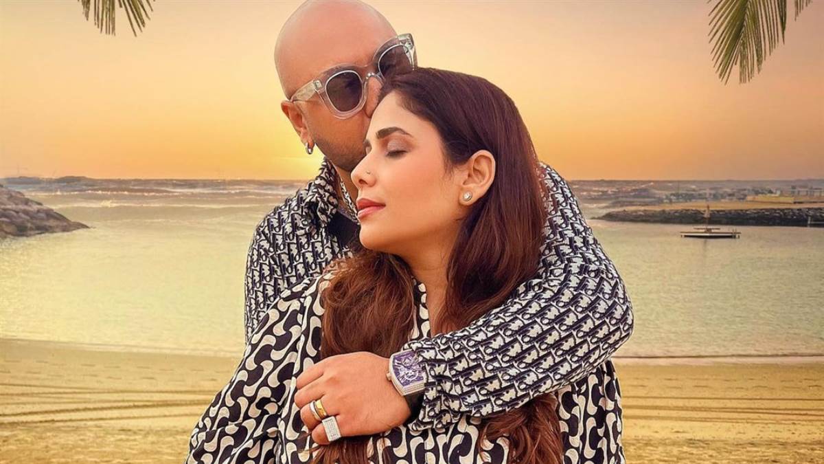 Photo of सिंगर बी प्राक और उनकी पत्नी पर टूटा दुखों का पहाड़, जन्म के दौरान ही नवजात बच्चे का निधन….