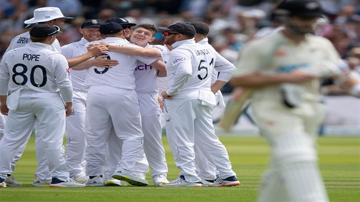 Photo of तेज गेंदबाजों के लिए मददगार इस पिच को लेकर उठ रहे ये बड़े सवाल…