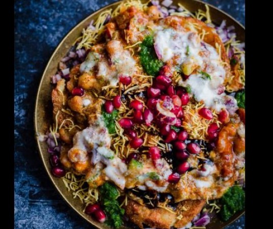 Photo of ऐसे बनाए ठेले जैसी आलू टिक्की चाट