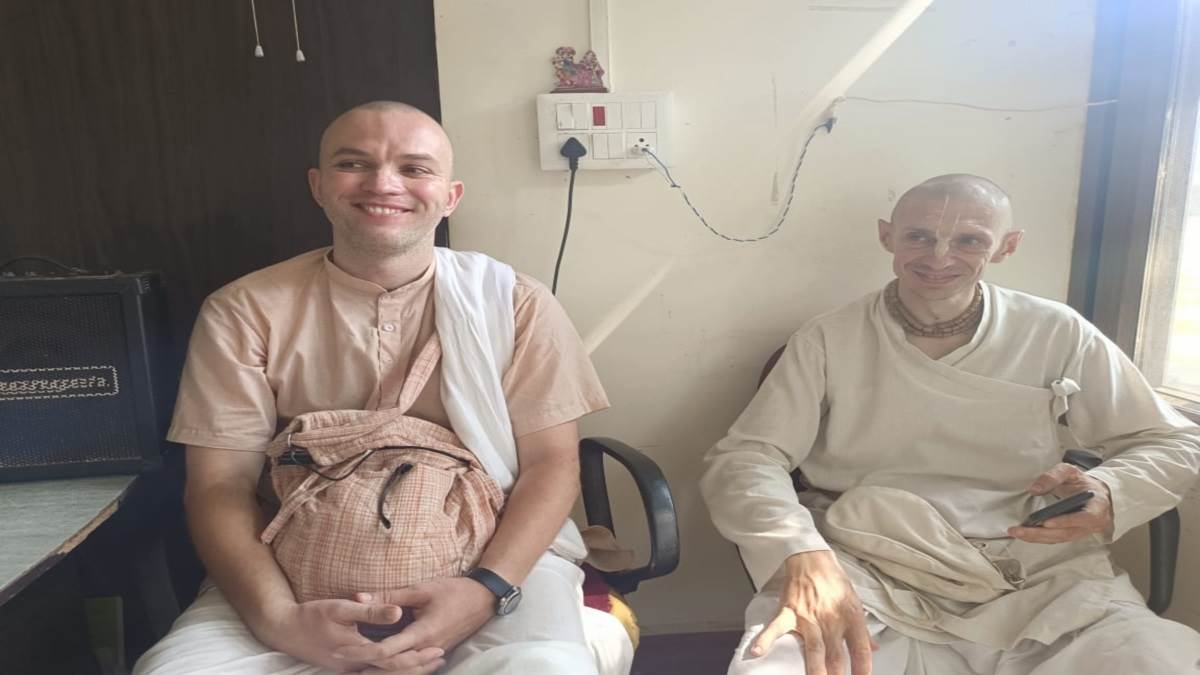 Photo of प्राण वल्लभ दास ने प्रयागराज में कहा-आपस में लड़ रहे देशों को भारत की संस्कृति वैदिक परंपरा से सीखना चाहिए…