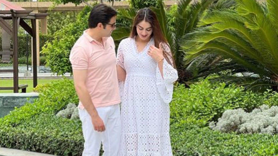 Photo of टीना डाबी से तलाक के बाद एक बार फिर शादी के बंधन में बंधने वाले हैं आईएएस अतहर आमिर….