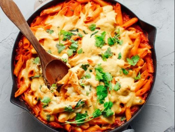 Photo of ऐसे बनाए अचारी चिकन पास्ता