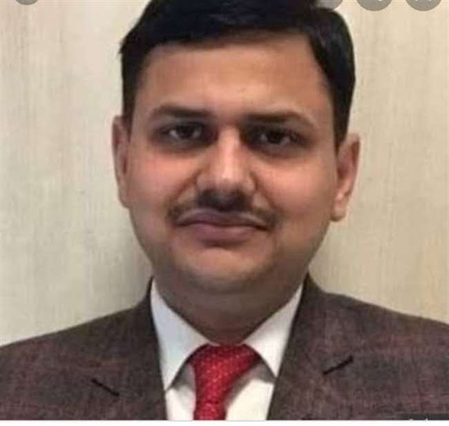 Photo of 24 घंटे के अन्दर बदला फैसला, फिर वाराणसी के डीएम बने कौशल राज शर्मा