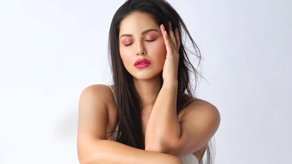 Photo of अनुराग की फिल्म पाकर नहीं सनी की ख़ुशी का ठिकाना