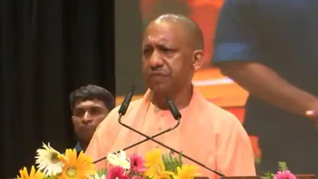 Photo of श्री कृष्ण जन्माष्टमी मनाने के लिए मथुरा जाएंगे सीएम योगी आदित्यनाथ