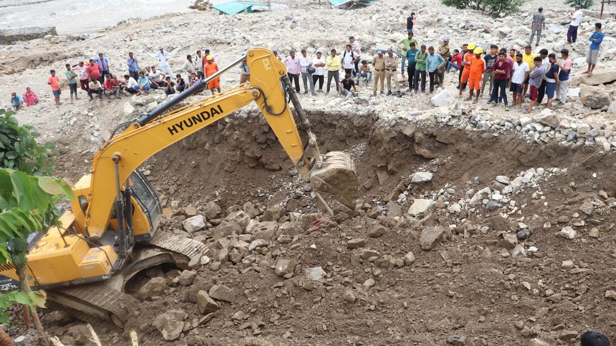 Photo of मालदेवता के में मकान के नीचे दबे हुए दो शव बरामद..